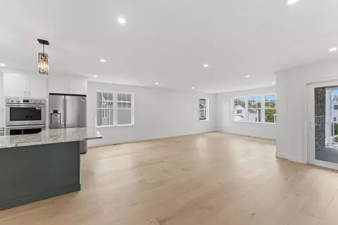 Living - 36 Colonial Rd, Webster, MA 01570 photo 1 of 5