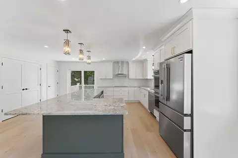 Kitchen - 36 Colonial Rd, Webster, MA 01570 photo 4 of 5