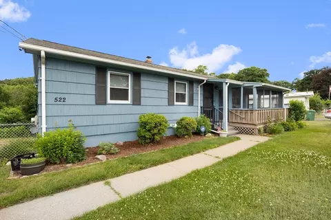 522 Prospect St, Chicopee, MA 01020 photo 4