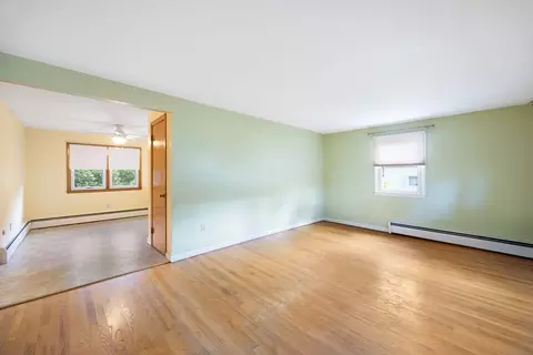 522 Prospect St, Chicopee, MA 01020 photo 11
