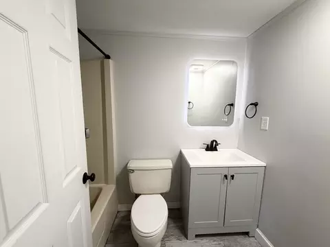 70 Temple St #1, Springfield, MA 01105 photo 8