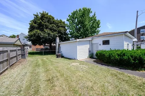 30 Dickinson St, Chicopee, MA 01020 photo 34