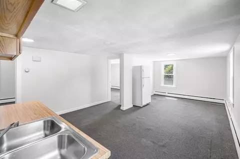 30 Dickinson St, Chicopee, MA 01020 photo 20
