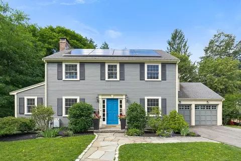 10 Kirkland Cir, Wellesley, MA 02481
