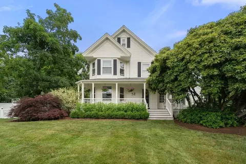 58 Brook St, Scituate, MA 02066