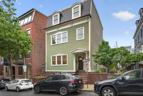 115 High St #2, Boston, MA 02129