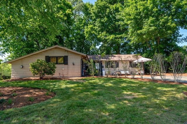 11 Ruth Dr, Framingham, MA 01701