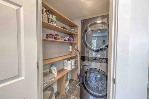 700 Shore Dr #3-306, Fall River, MA 02721 photo 7