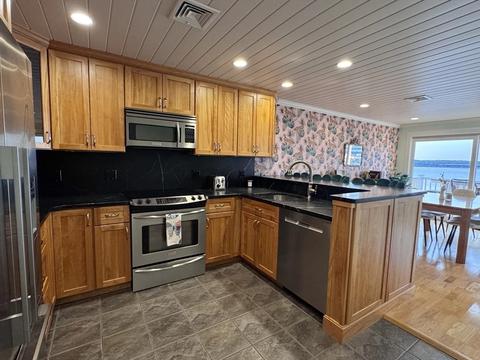 700 Shore Dr #3-306, Fall River, MA 02721 photo 8