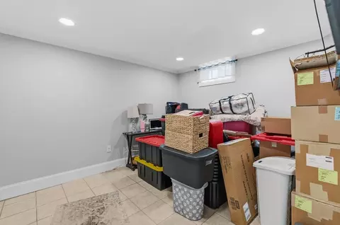 127 Middlesex St, Fall River, MA 02723 photo 28
