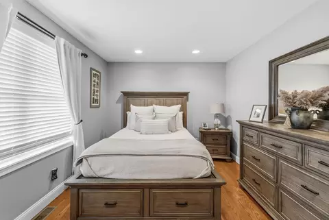 127 Middlesex St, Fall River, MA 02723 photo 17