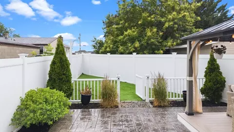 127 Middlesex St, Fall River, MA 02723 photo 34