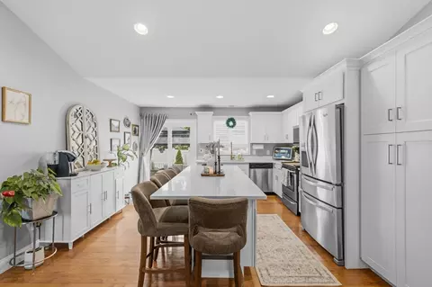 127 Middlesex St, Fall River, MA 02723 photo 5