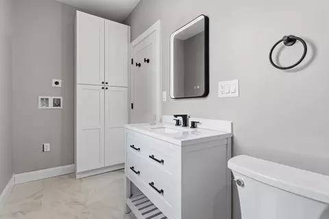 Bath - 16 Hillside St #2, Maynard, MA 01754 photo 2 of 4