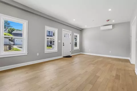 Living - 16 Hillside St #2, Maynard, MA 01754 photo 2 of 4