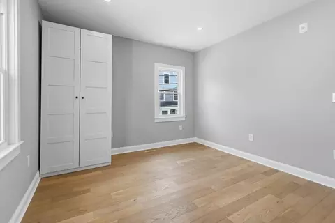 Bedroom - 16 Hillside St #2, Maynard, MA 01754 photo 3 of 6