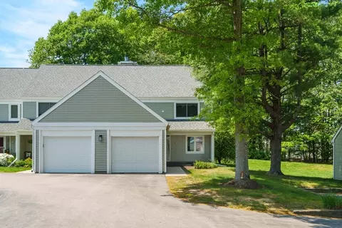 120 Stone Ridge Rd #120, Franklin, MA 02038
