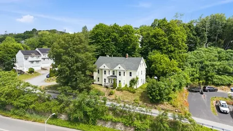1524 Main St, Worcester, MA 01603 photo 2
