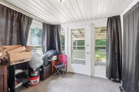 Exterior - 23 Smith St, Chicopee, MA 01020 photo 3 of 7