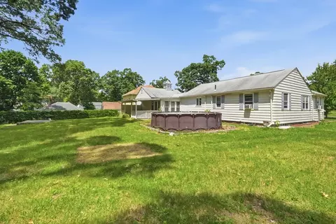 Exterior - 23 Smith St, Chicopee, MA 01020 photo 7 of 7
