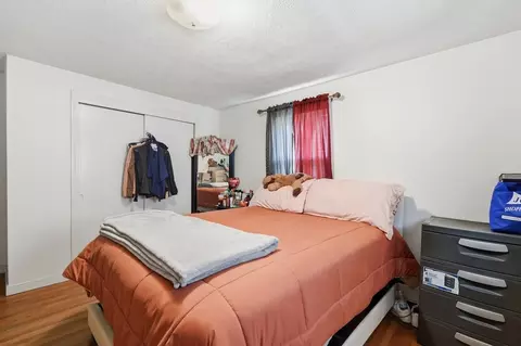 Bedroom - 23 Smith St, Chicopee, MA 01020 photo 2 of 5