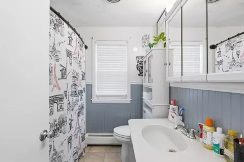 Bath - 23 Smith St, Chicopee, MA 01020 photo 1 of 2