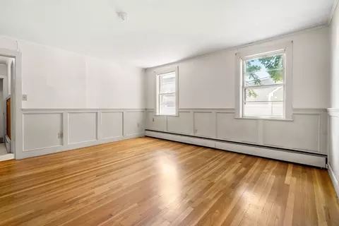 Living - 39 Needham Rd, Danvers, MA 01923 photo 1 of 7