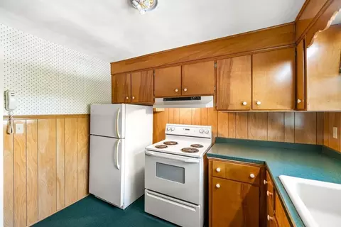 Kitchen - 39 Needham Rd, Danvers, MA 01923 photo 6 of 6