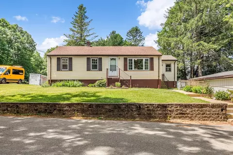90 Towtaid St, Cherry Valley, MA 01611