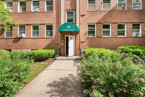 98 Morton St #57, Boston, MA 02130