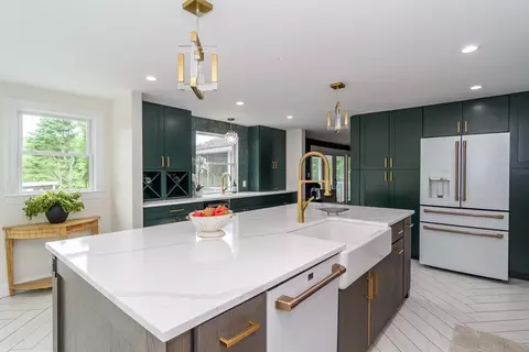 Kitchen - 124 Everett St, Natick, MA 01760 photo 4 of 4
