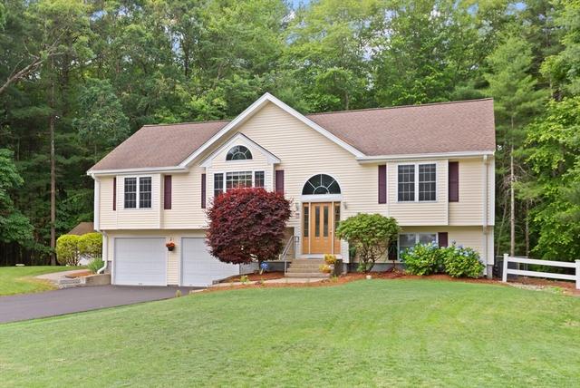 33 Alger Way, Stoughton, MA 02072