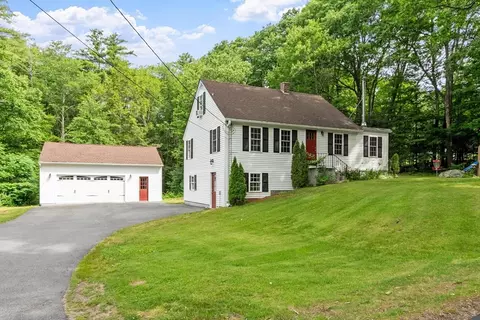 45 River Styx Rd, Ashburnham, MA 01430
