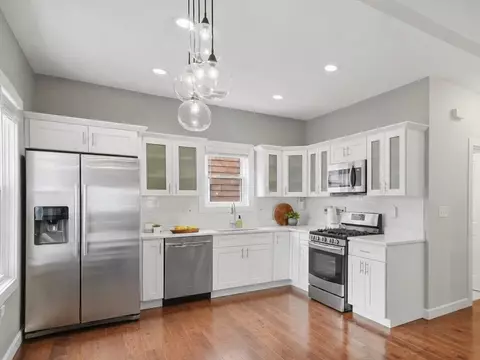 29 Knowlton St #1, Somerville, MA 02145