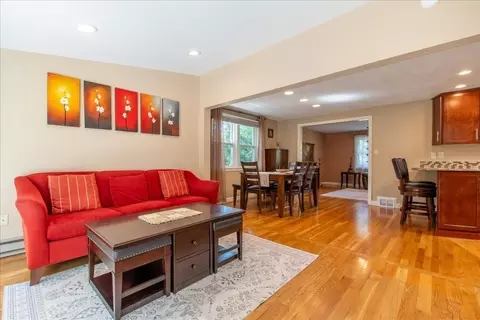 37 Lantern Ln, Sharon, MA 02067 photo 12