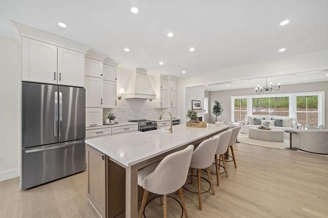 45 Red Gold Farm Rd, Marshfield, MA 02050