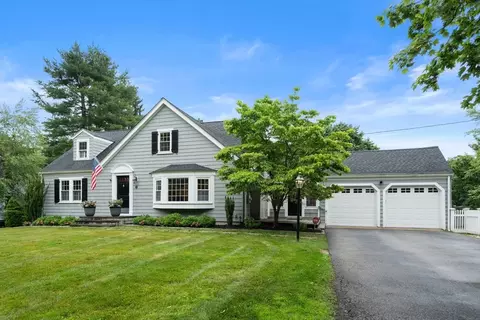 9 Wessex Dr, Westwood, MA 02090