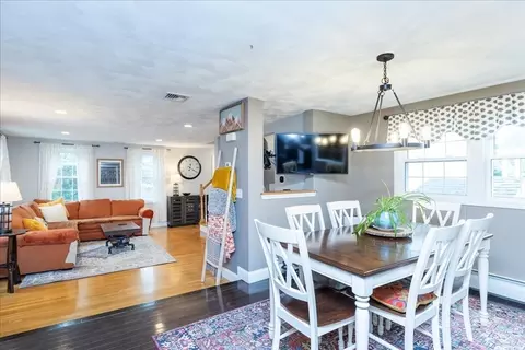 Dining - 96 Ash St, Danvers, MA 01923 photo 2 of 2