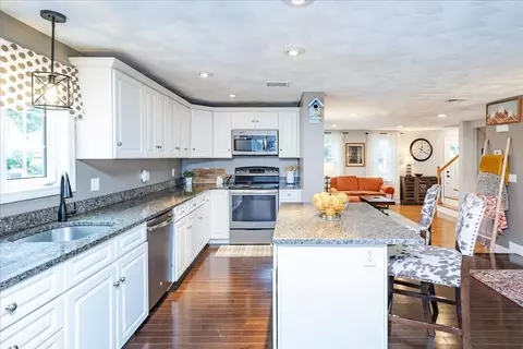 Kitchen - 96 Ash St, Danvers, MA 01923 photo 5 of 6