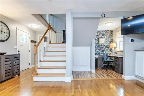Entry Way - 96 Ash St, Danvers, MA 01923 photo 1 of 2