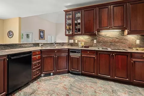 Kitchen - 5 Concord Rd, Stoneham, MA 02180 photo 2 of 4