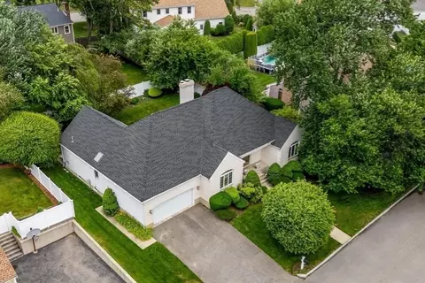 View/Area - 5 Concord Rd, Stoneham, MA 02180 photo 1 of 4