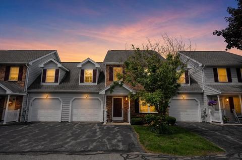 78 Fairway Dr #102, Tewksbury, MA 01876