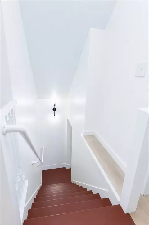 71 Henshaw St, Worcester, MA 01603 photo 18