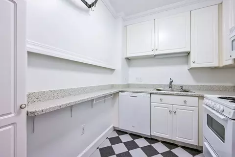 150 Rumford Ave #410, Mansfield, MA 02048 photo 8