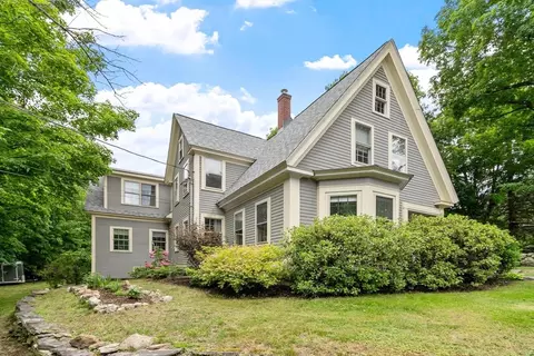 2 Seaver St, Westminster, MA 01473