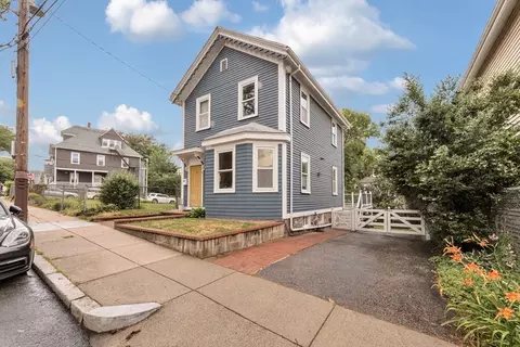 94 Wyman St, Boston, MA 02130