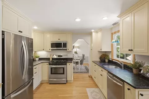 3 Drone Rd, Walpole, MA 02081 photo 12