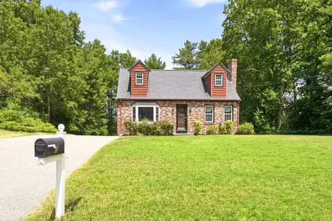 3 Drone Rd, Walpole, MA 02081