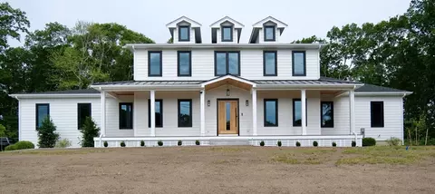 30 Starr Ln, Rehoboth, MA 02769